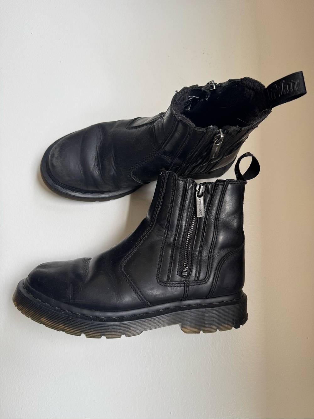 Doc Martens Alyson Zip Chelsea Boots size US 7 UK 5